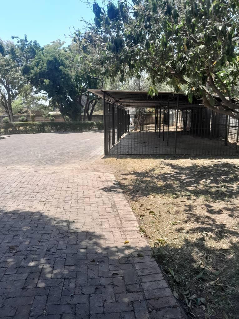 House For Sale In Hatfield — photo 3