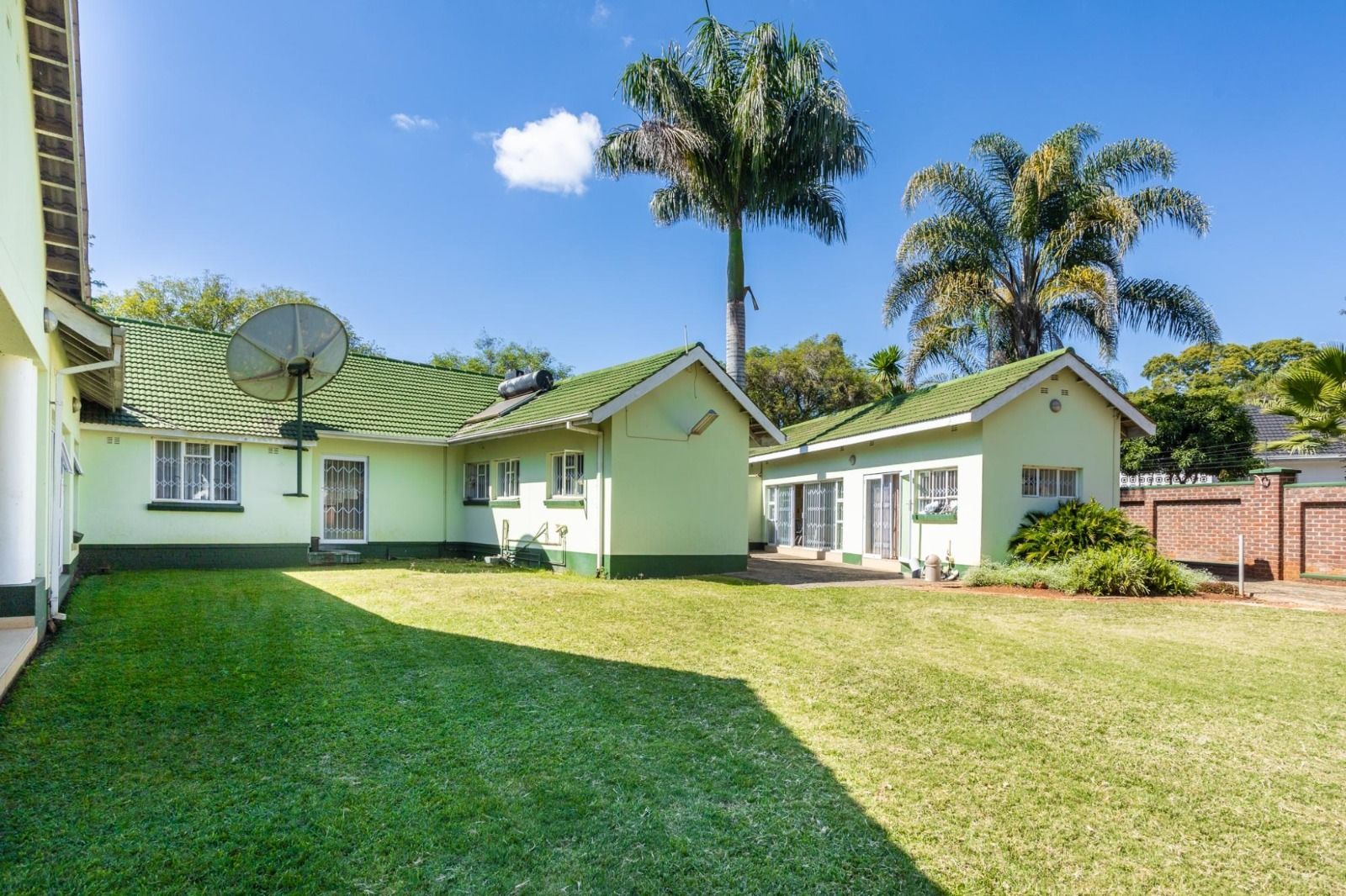 House For Sale In Alex Park — photo 7