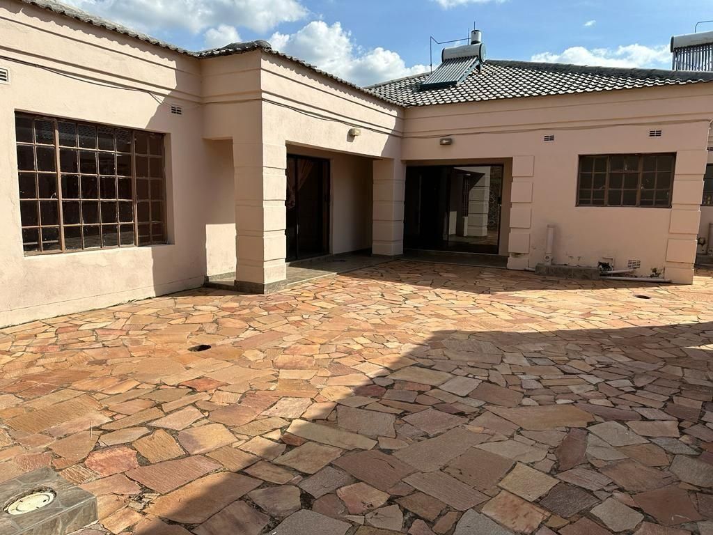 House For Sale In Shawasha Hills — photo 3