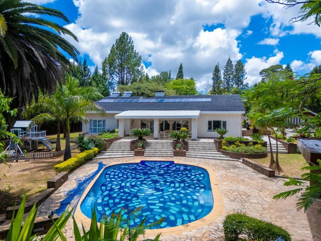 House For Sale in Glen Lorne — Glen Lorne