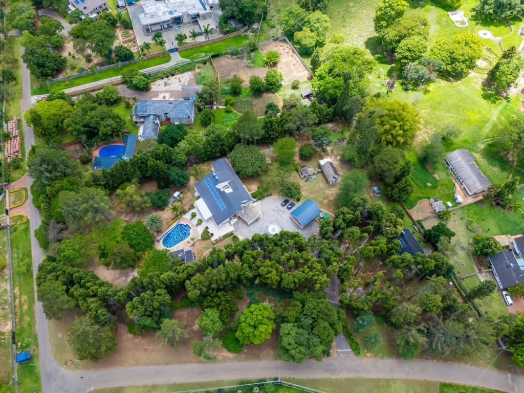 House For Sale in Glen Lorne — photo 7
