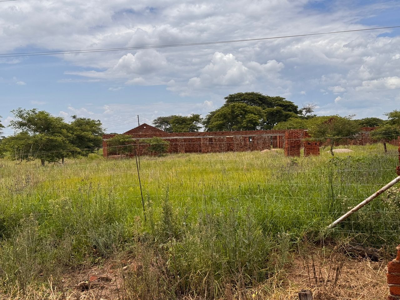 Partly Built House for Sale In Kintyre Estate — photo 3
