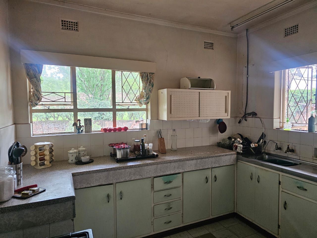 House For Sale In Avondale — photo 5