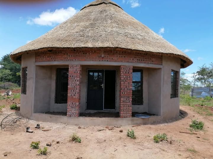 Traditional Thatched House — Mutoko