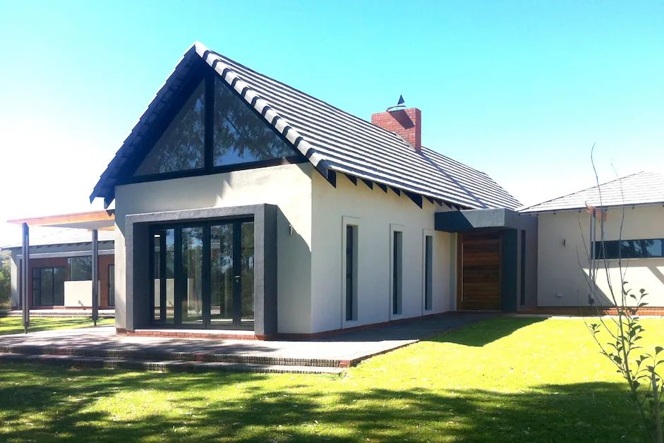 Modern House for Sale in Chinhoyi — Orange Grove