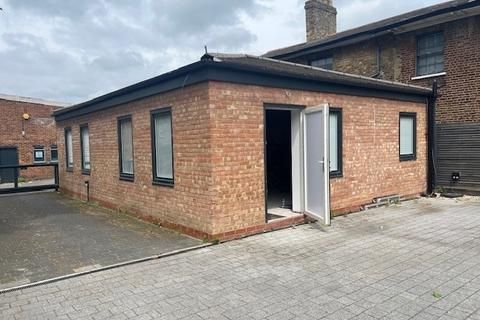 Small Commercial Property for Rent in Zvishavane — Mandava