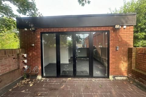Commercial Building for Lease in Kariba — Heights