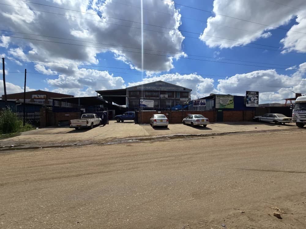 Industrial Property To Let — photo 2