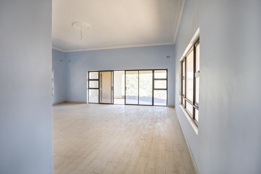 House Carrick For Sale in Borrowdale — photo 8