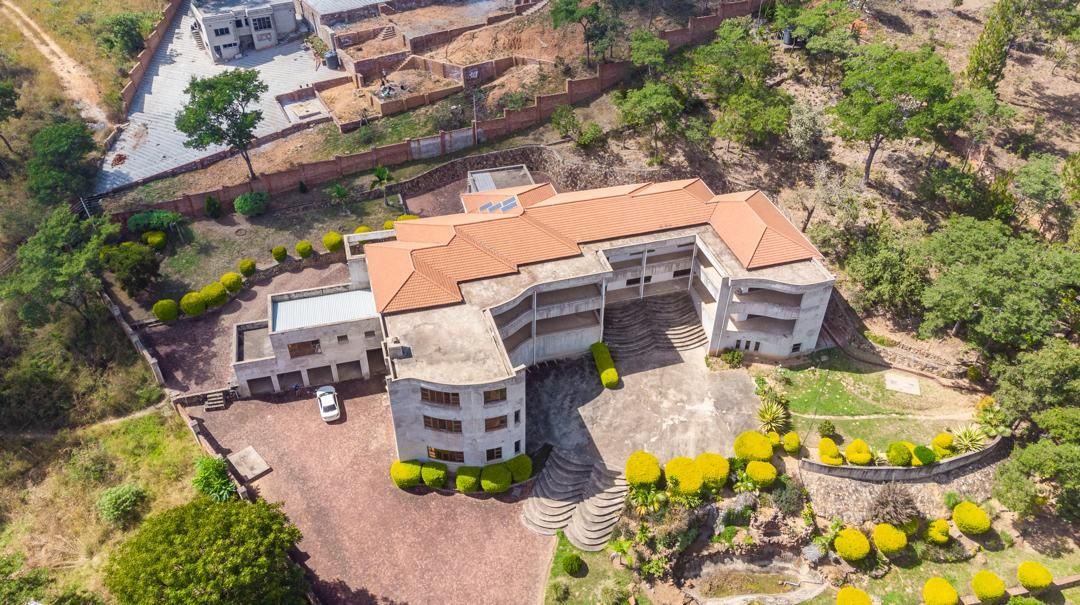 House Carrick For Sale in Borrowdale — Borrowdale