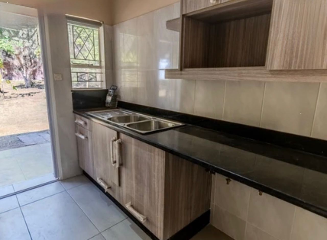 House for sale In Borrowdale — photo 8