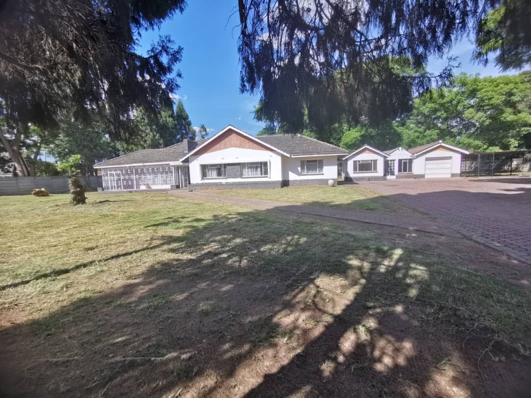 House for Sale In Hatfield — photo 2