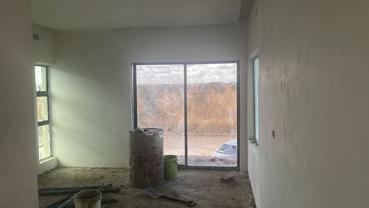 House For Sale in Fairview — photo 7