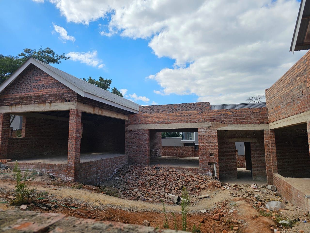 House For Sale in Glen Lorne — photo 5