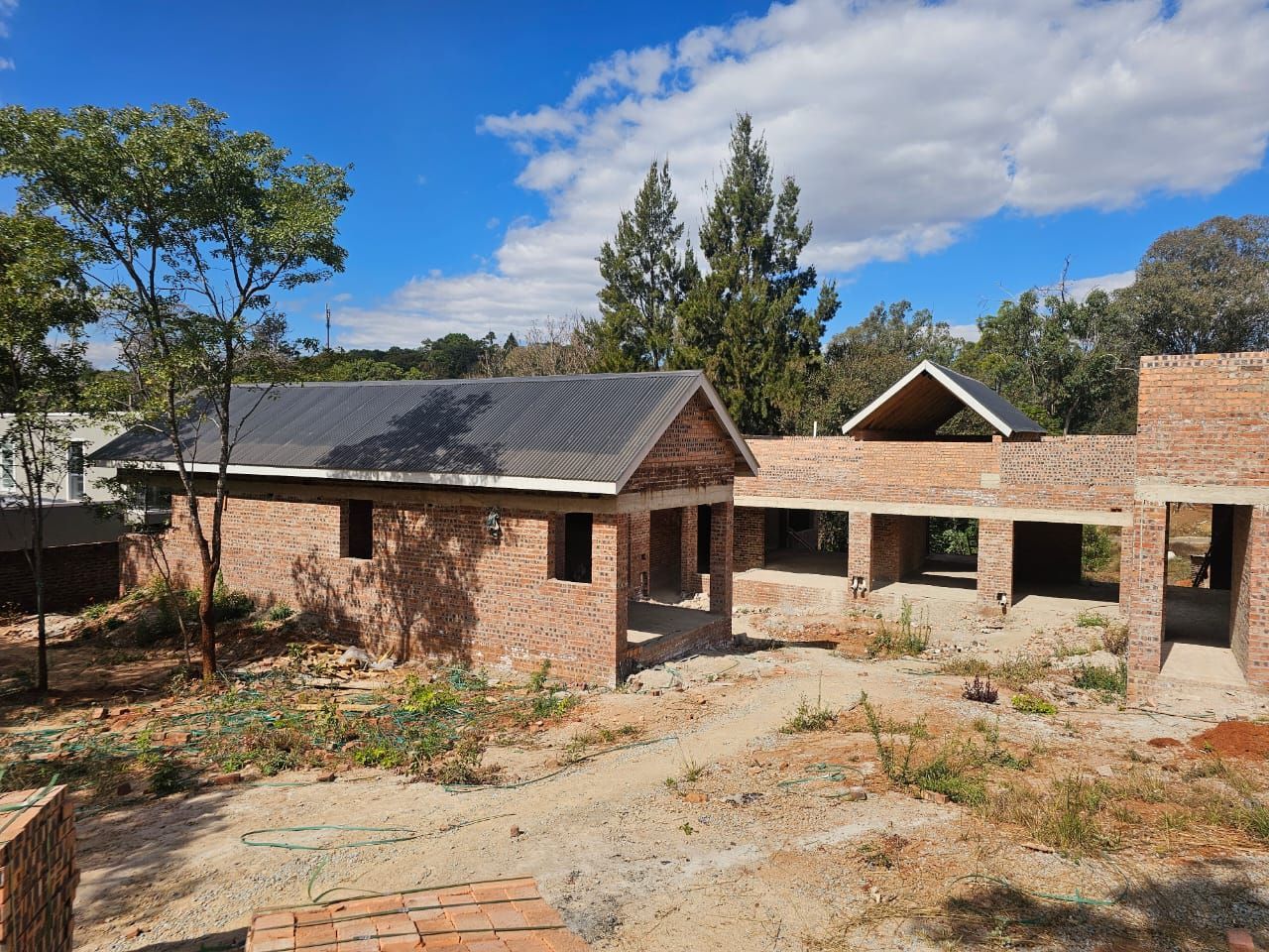 House For Sale in Glen Lorne — photo 6
