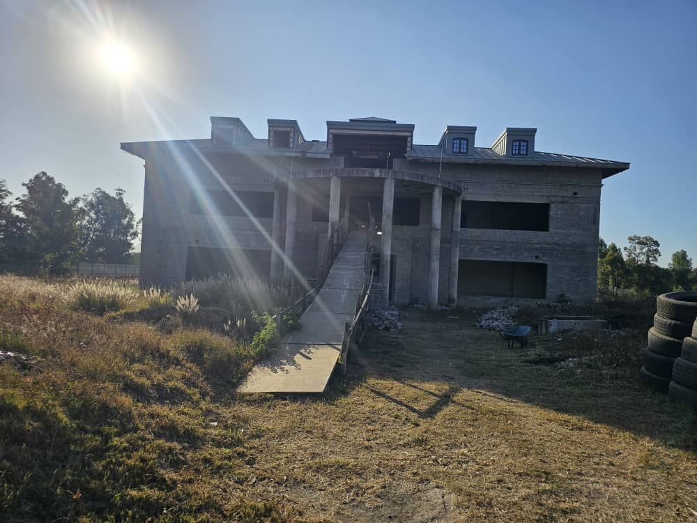 House For Sale in Hatfield — photo 4