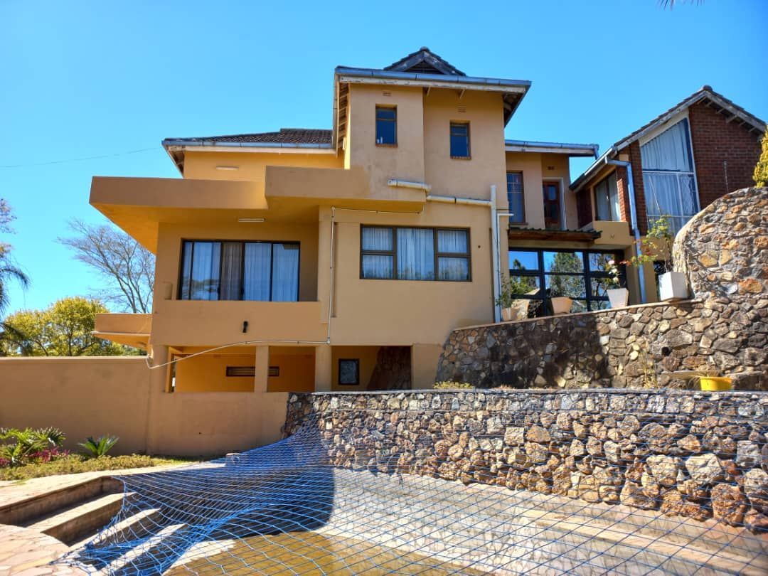 House For Sale in Glen Lorne. — photo 4