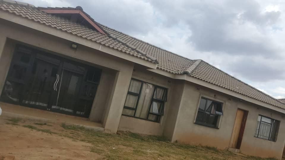 House For Sale In Glaudina — photo 2
