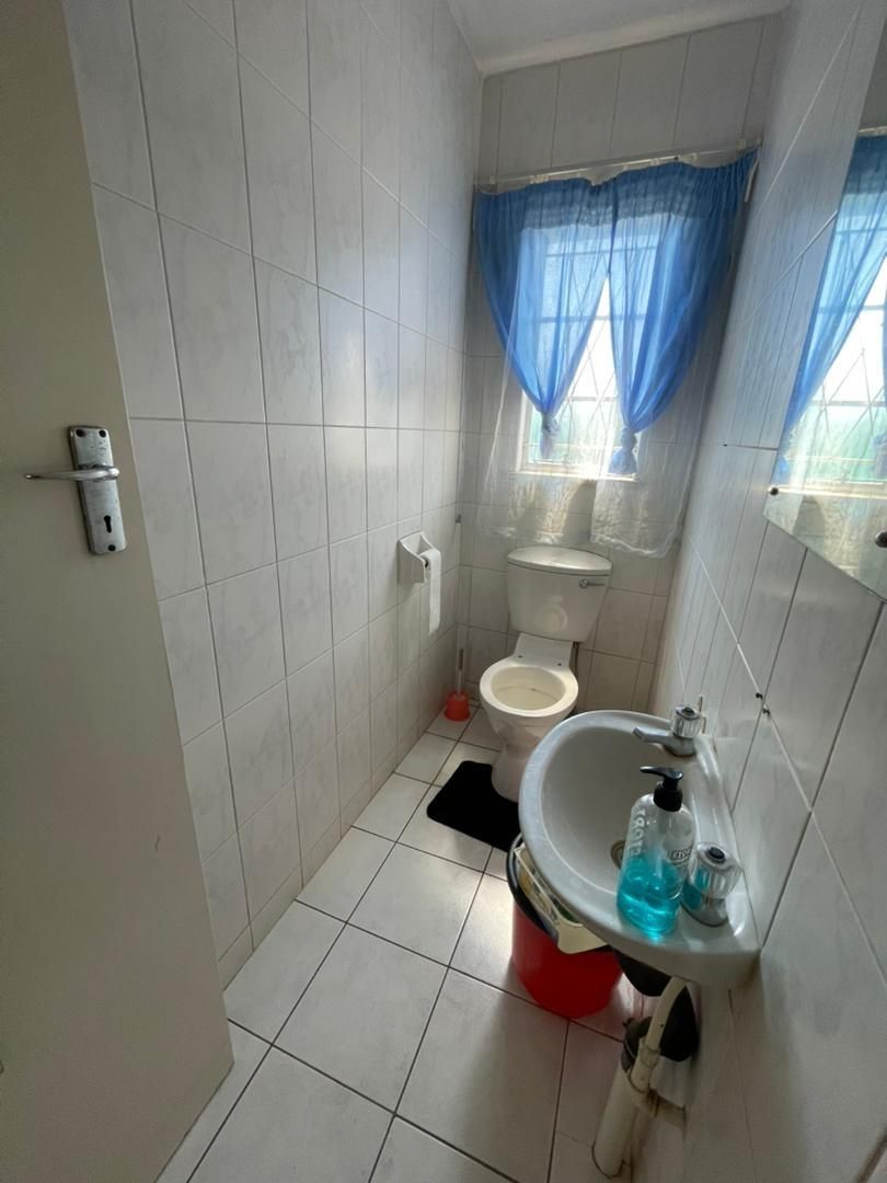 House For Sale In Mount Pleasant — photo 4