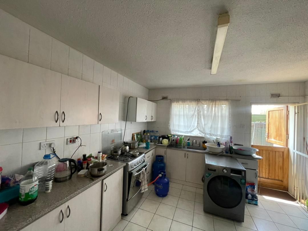 House For Sale In Mount Pleasant — photo 6