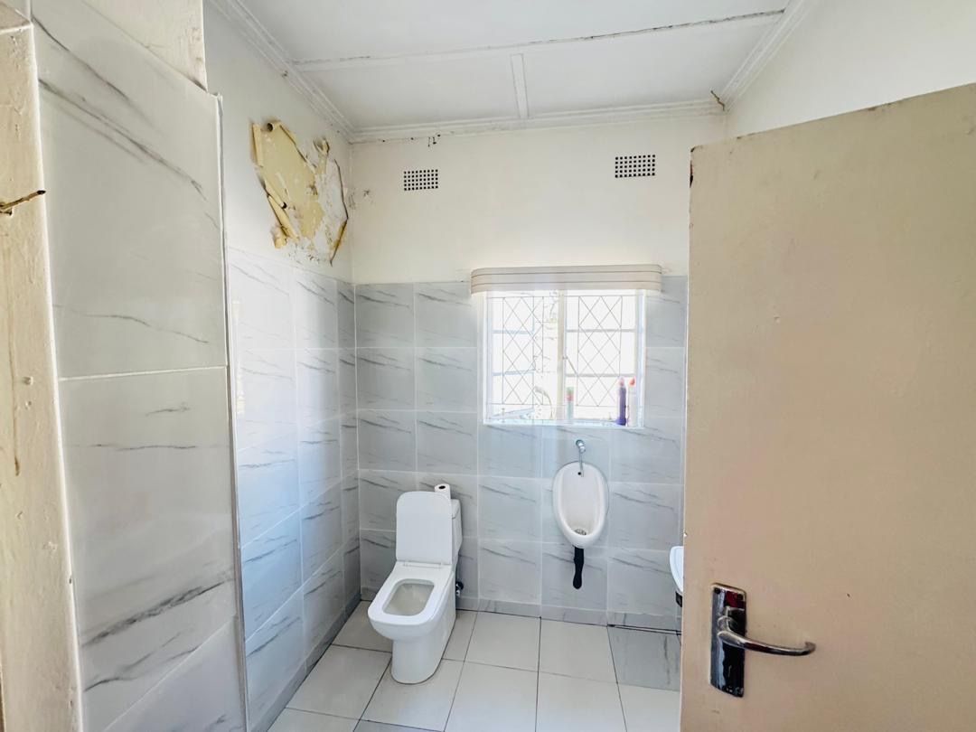 Commercial Property for Sale In Eastlea — photo 10
