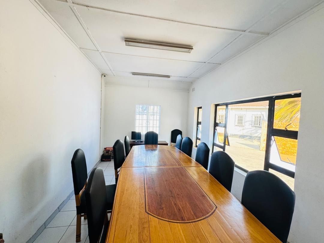 Commercial Property for Sale In Eastlea — photo 2