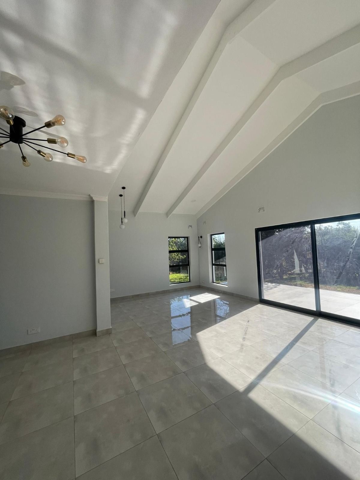 House For Sale In Mandara — photo 2